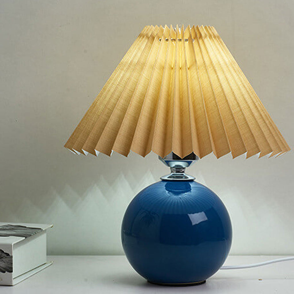 Nordic Minimalist Ceramic Pleated 1-Light Table Lamp