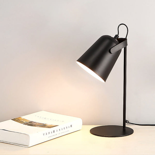 Nordic Macaron Color Creative Iron Bucket Table Table Lamp