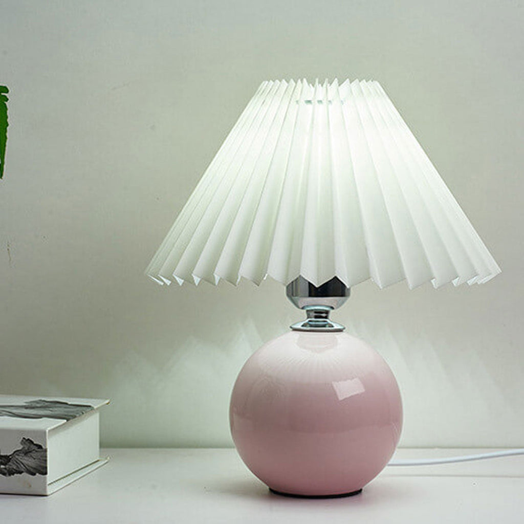 Nordic Minimalist Ceramic Pleated 1-Light Table Lamp
