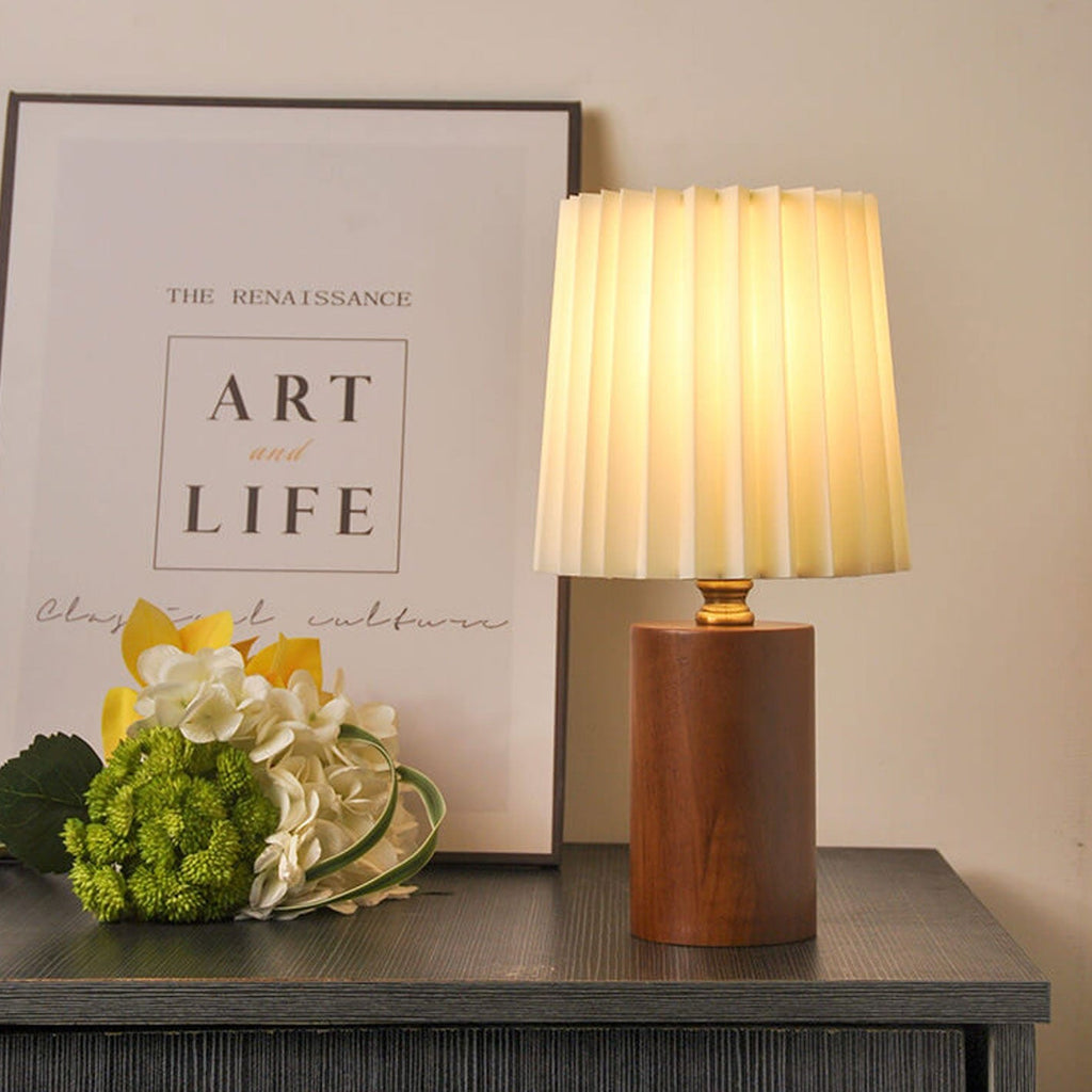 Elegant Vintage Korean Pleated Column Table Lamp Table Lamp