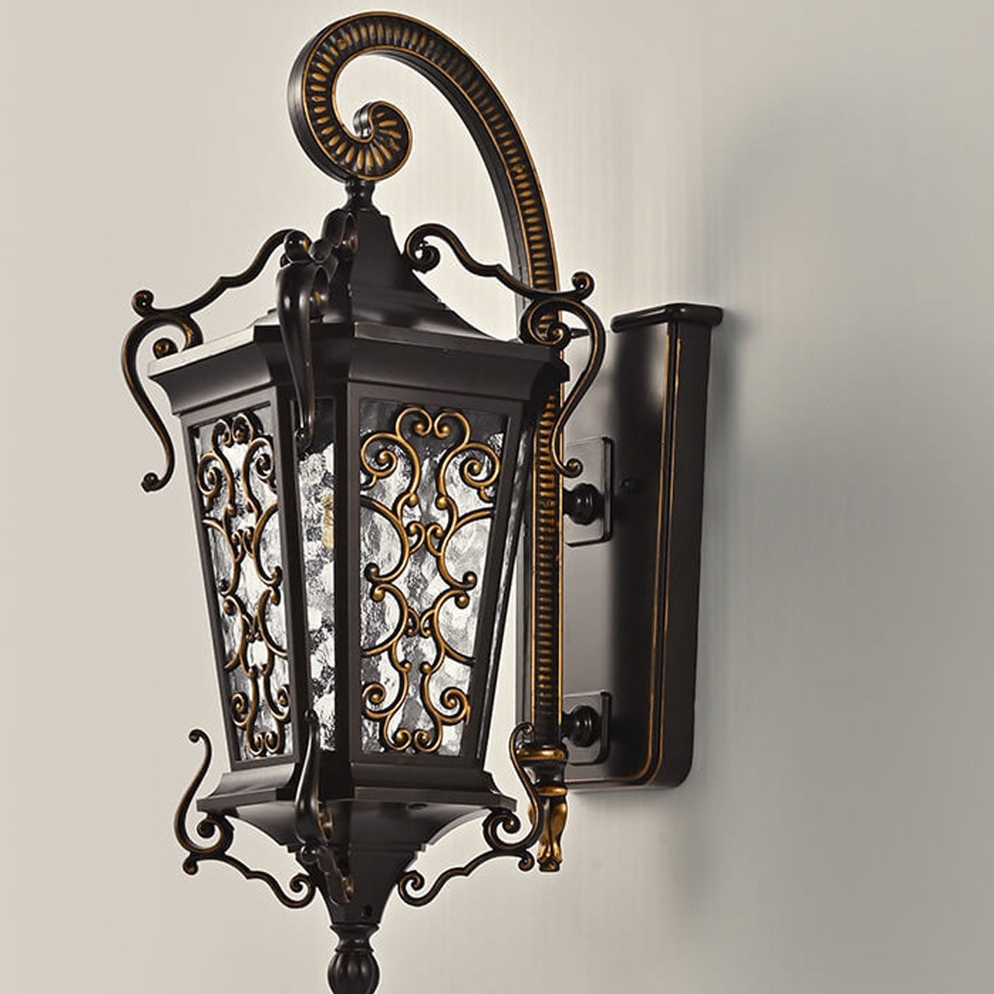 European Palace Outdoor Waterproof 1-Light Wall Sconce