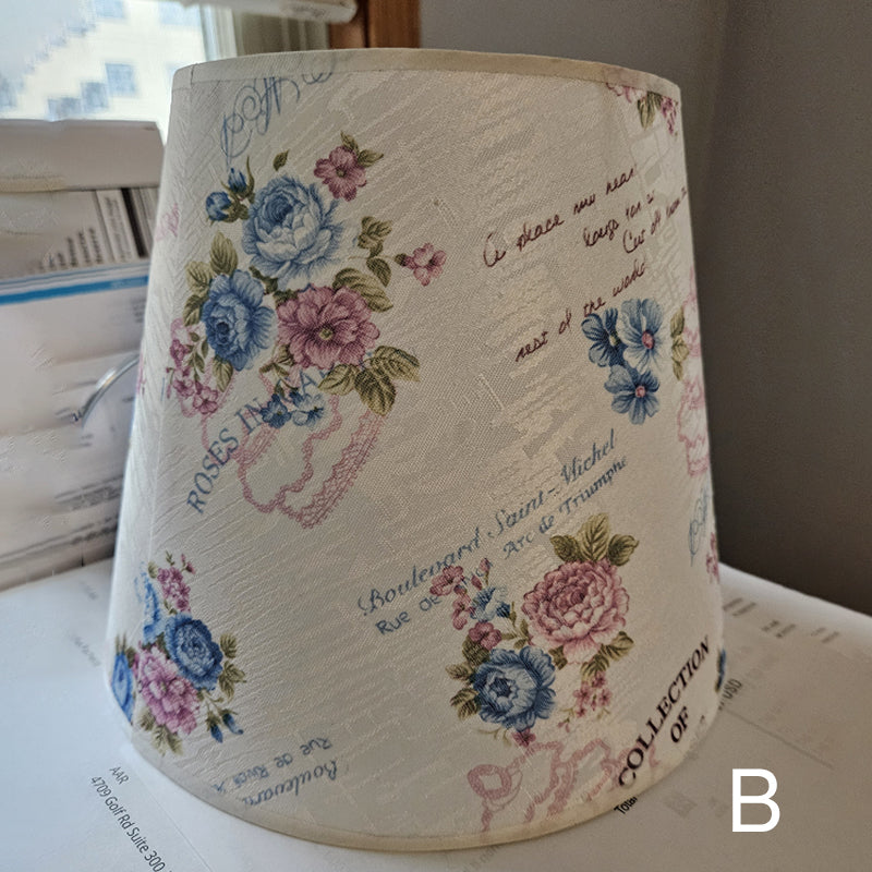 Modern Simple Floral Fabric Iron Vase Base Table Lamp