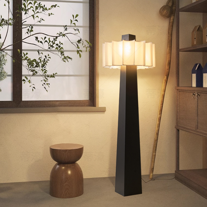 Japanese Black & White 4-Light Floor Lamp
