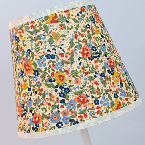 Modern Minimalist Trapezoidal Solid Wood Fabric Table Lamp