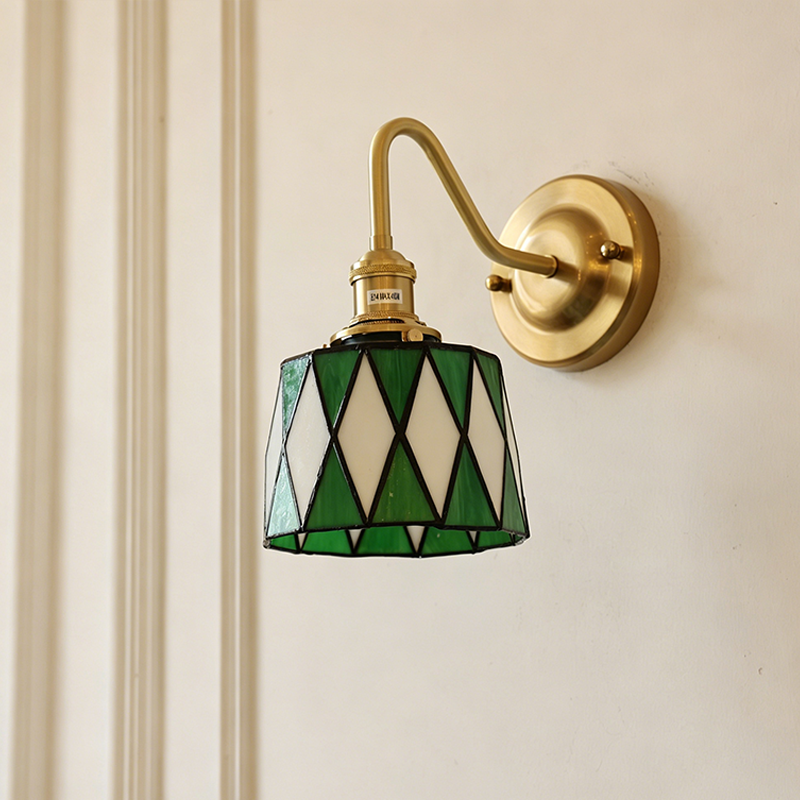 Traditional Tiffany Round Copper Glass 1-Light Wall Sconce