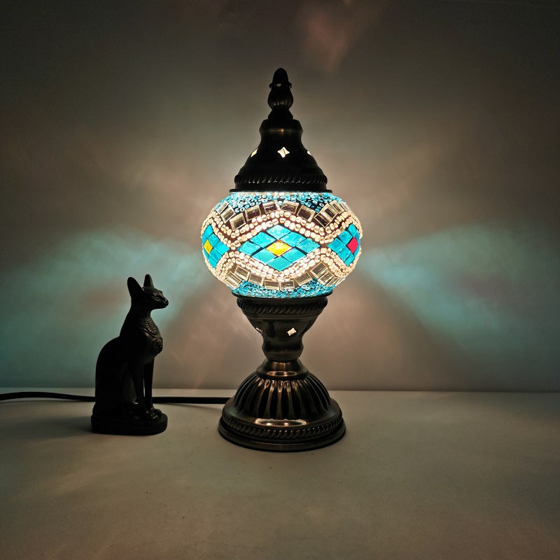 Traditional Tiffany Oval Glass Iron 1-Light Table Lamp