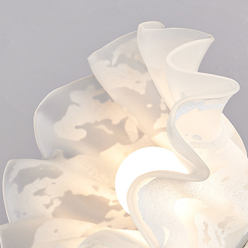Contemporary Retro Flower Iron Glass 1-Light Wall Sconce