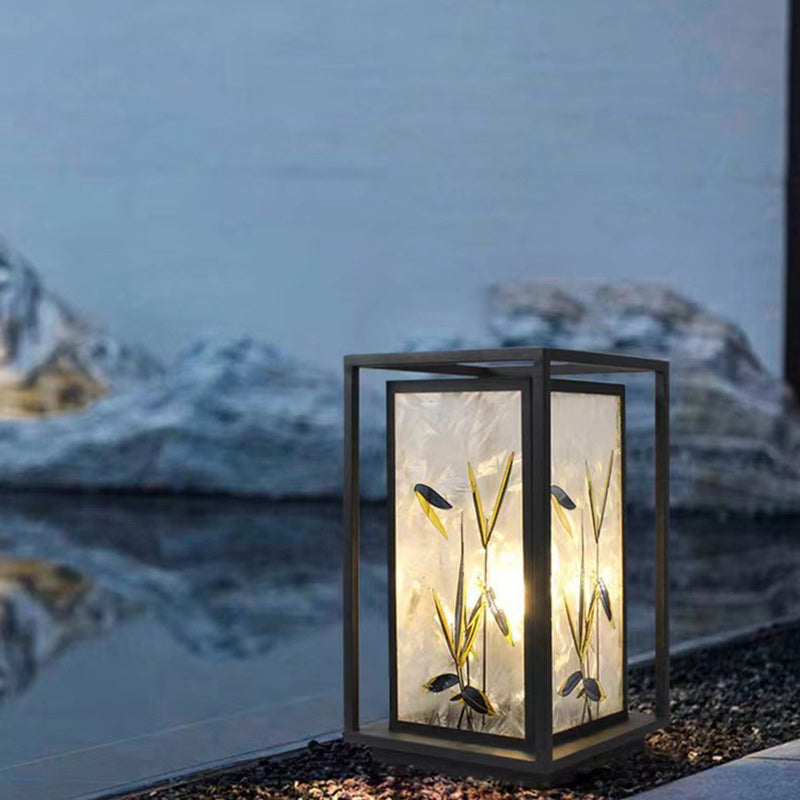 Traditional Chinese Black Outdoor Stake Light