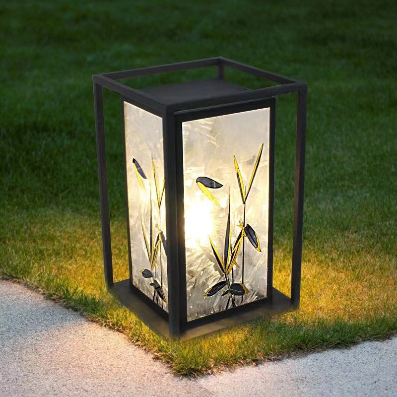 Traditional Chinese Black Outdoor Stake Light