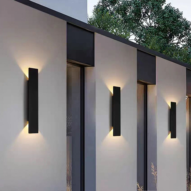Modern Minimalist Long Strip Aluminum Acrylic Wall Sconce