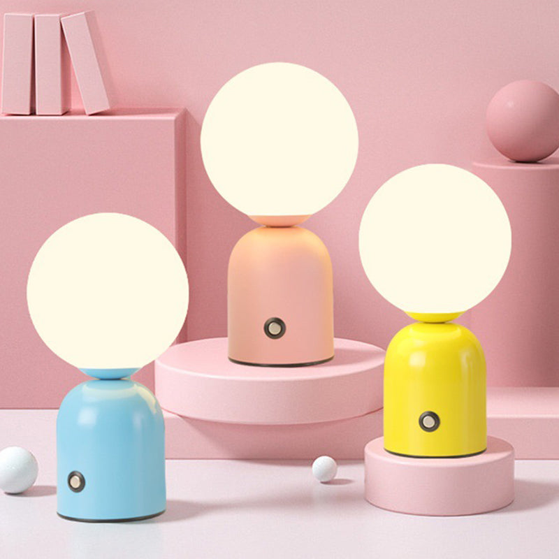 Modern Scandinavian Round Orb LED Table Lamp Table Lamp