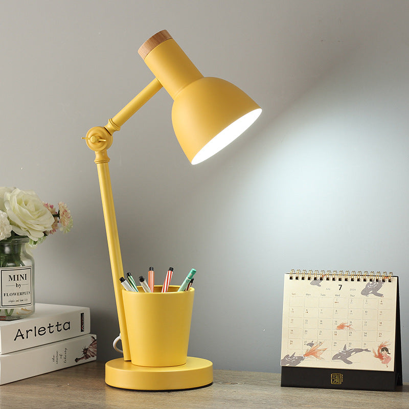 Nordic Dome Iron Solid Wood 1-Light Table Lamp