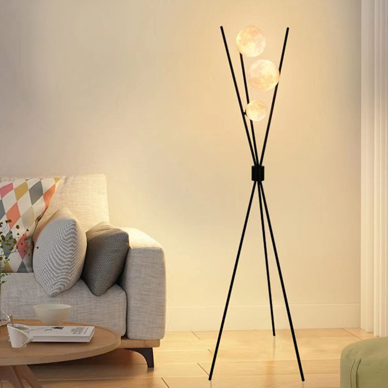 Scandinavian White 3-Light Floor Lamp