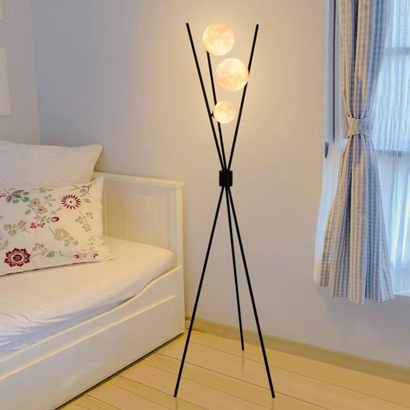 Scandinavian White 3-Light Floor Lamp