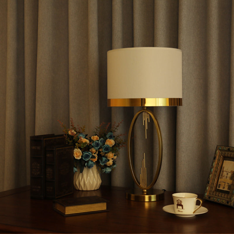 Modern Luxury Round Column Fabric Iron 1-Light Table Lamp