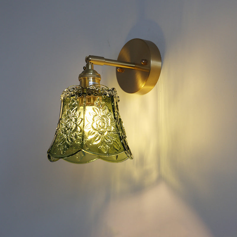 Traditional Vintage Carved Lattice Cone Flower Wall Sconce