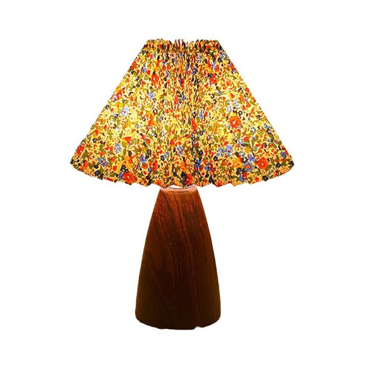 Traditional Vintage Scalloped Pleated Cone Fabric Table Lamp