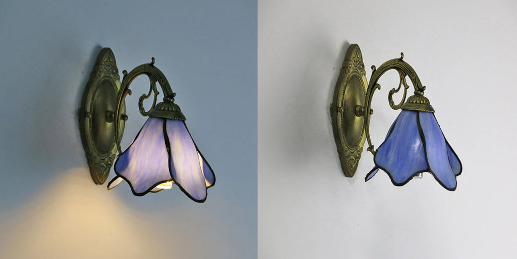 Vintage Tiffany Petals Stained Glass 1-Light Wall Sconce