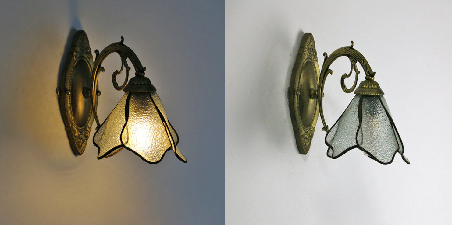 Vintage Tiffany Petals Stained Glass 1-Light Wall Sconce