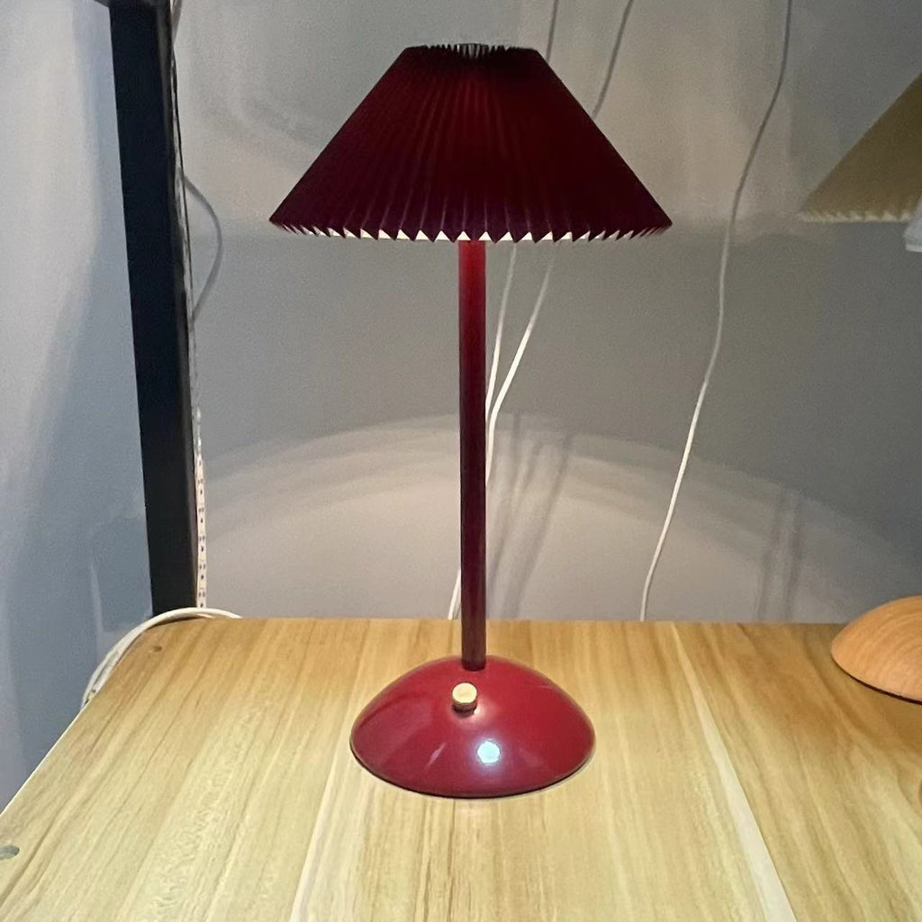 Scandinavian Rechargeable Table Lamp Iron Frame Table Lamp