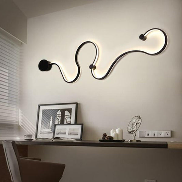 Modern Long Aluminum Snake Shaped Curved Wall Sconce