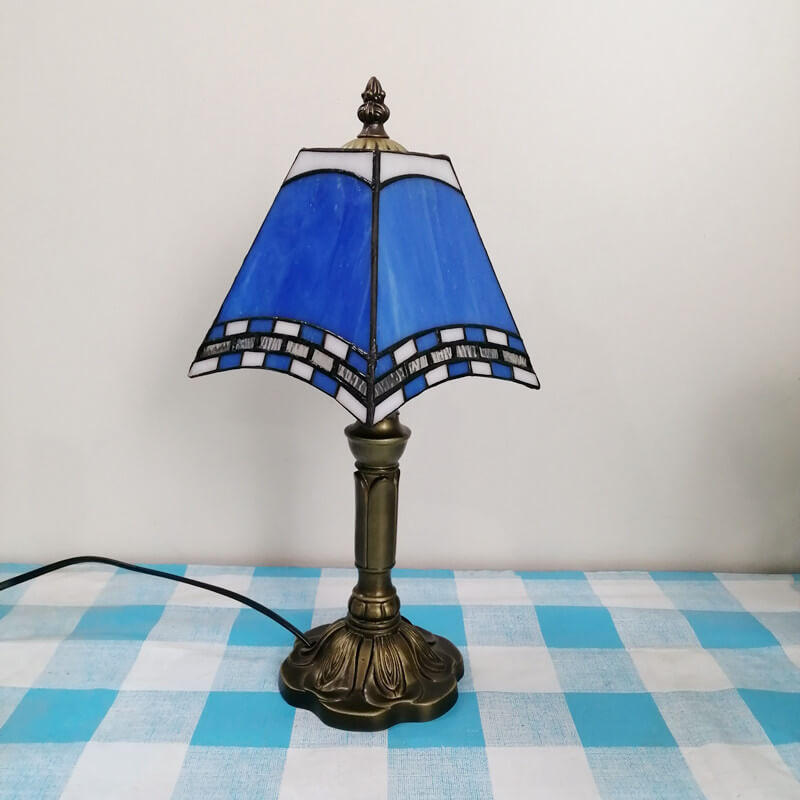 Traditional Tiffany Square Stained Glass Iron Table Lamp