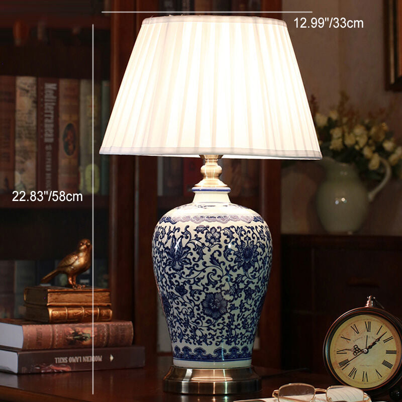 Traditional Chinese Ceramic Fabric Electroplated Table Lamp