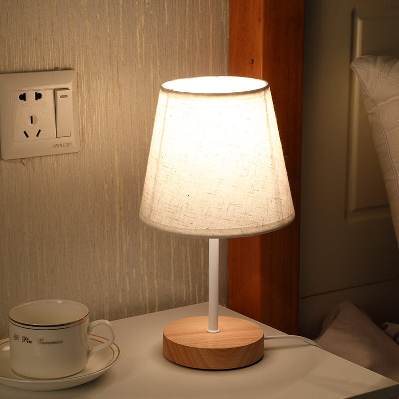 Nordic Contemporary Solid Wood LED Table Lamp Table Lamp