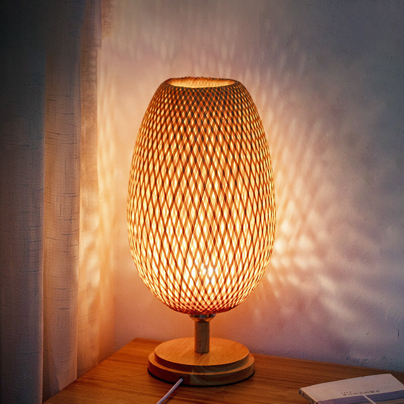 Traditional Chinese Moso Bamboo Wood Iron Weaving Table Lamp