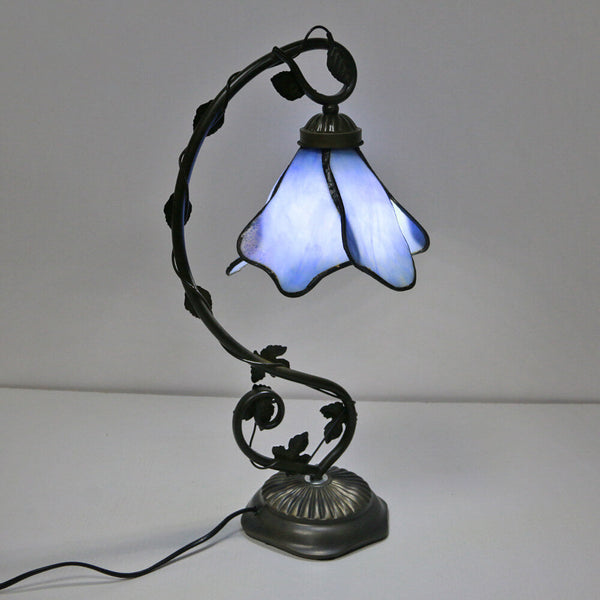 Tiffany Simple Flower Petal Resin Stained Glass Table Lamp
