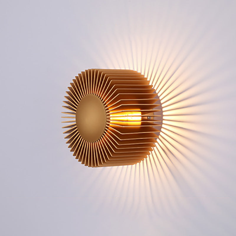 Modern Minimalist Aluminum Round Sunflower LED Wall Sconce