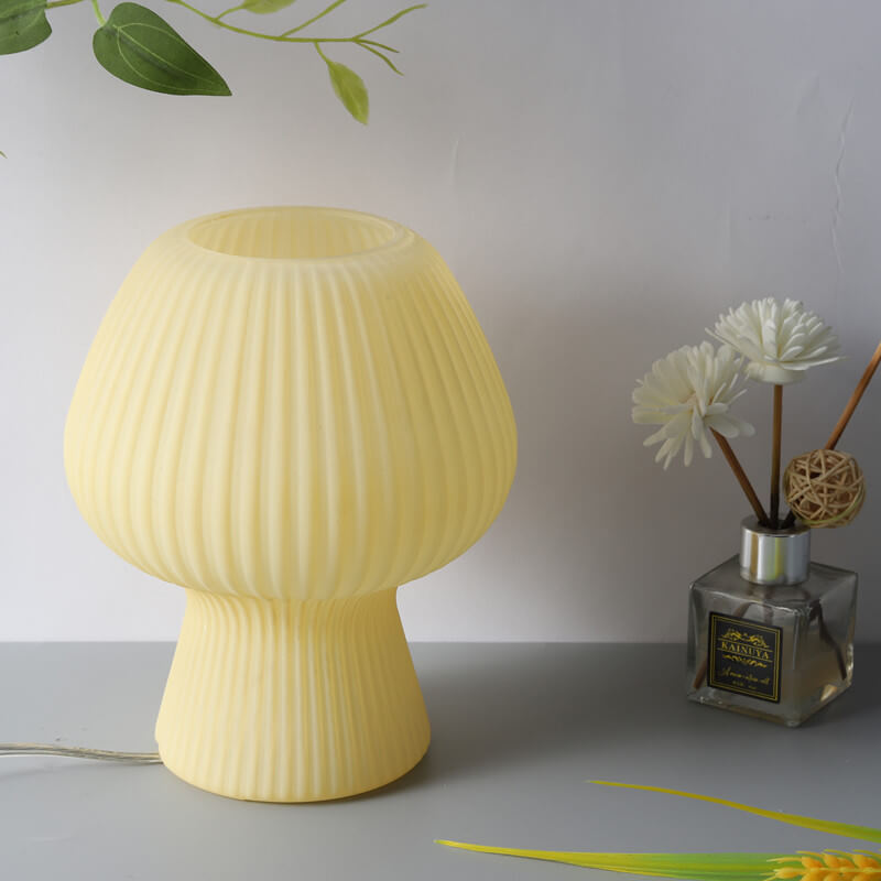 Modern Minimalist Mushroom 1-Light Glass Table Lamp