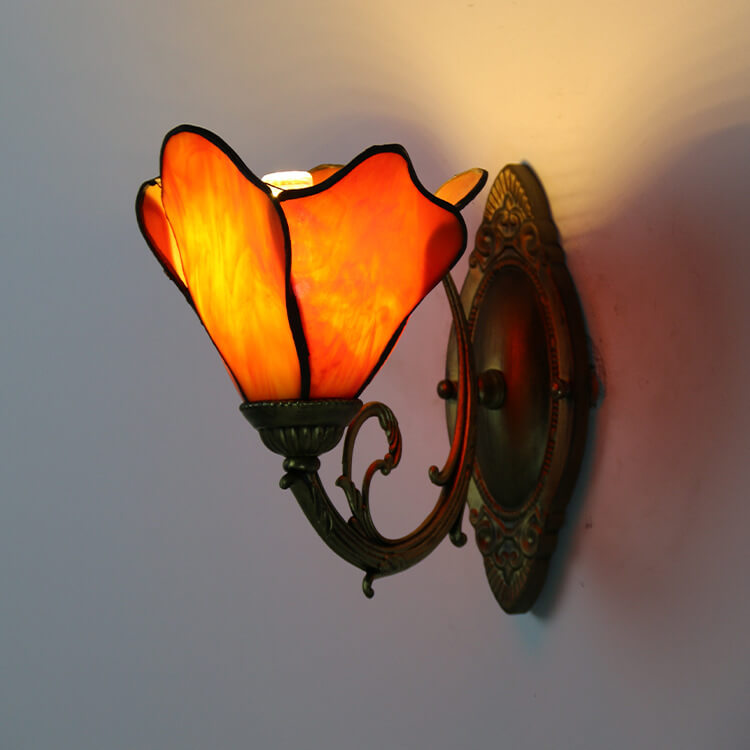 Vintage Tiffany Petals Stained Glass 1-Light Wall Sconce