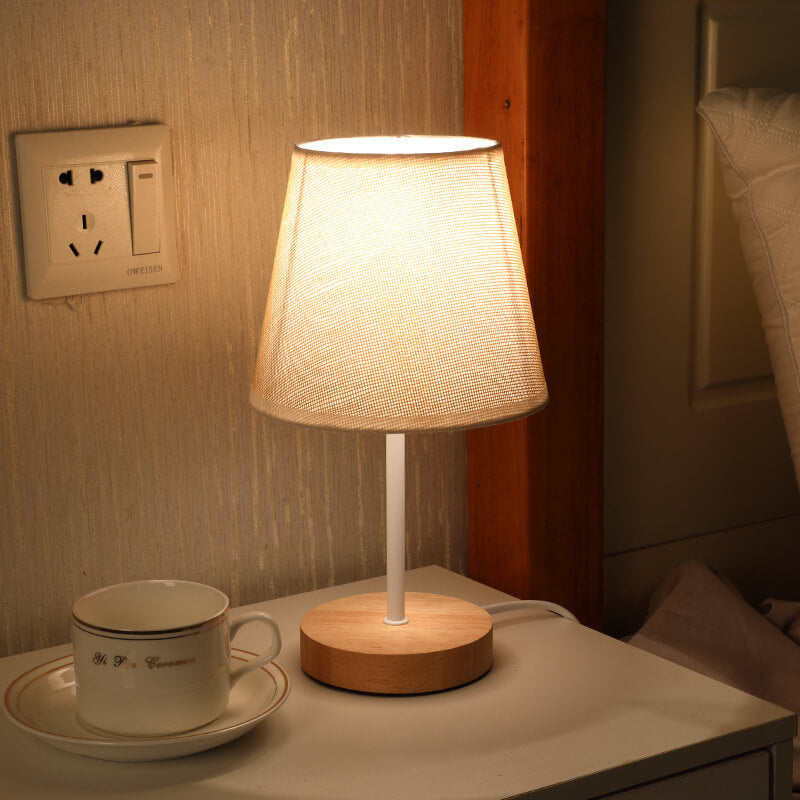 Nordic Contemporary Solid Wood LED Table Lamp Table Lamp