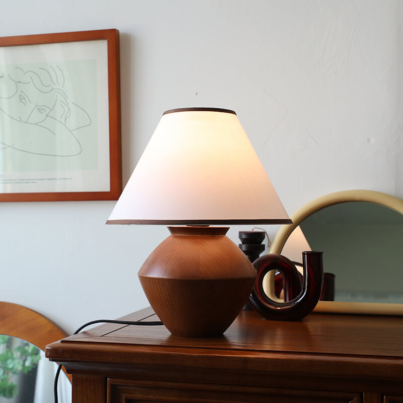 Japanese Wabi-Sabi Vintage Solid Wood Table Lamp Table Lamp