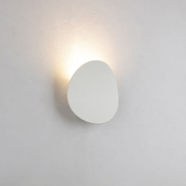 Minimalist Round 1-Light LED Indoor Outdoor Wall Sconce