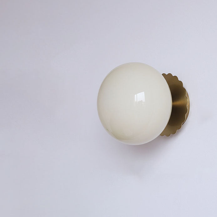 Modern Vintage Iron Glass Round Head Wall Sconce