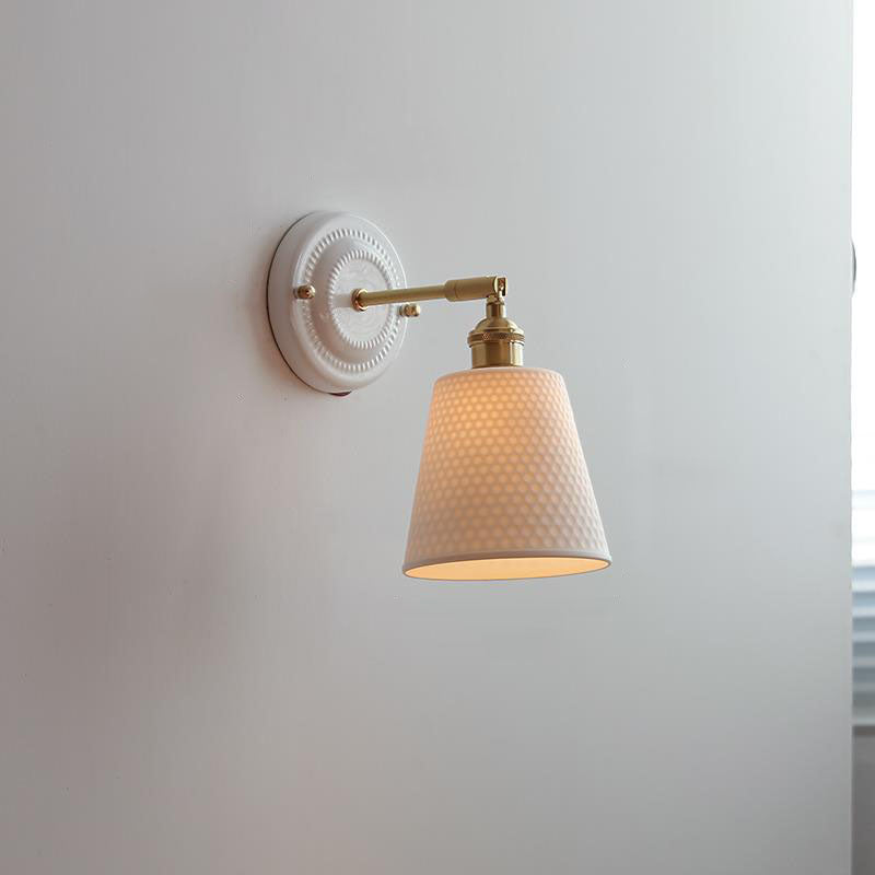 Traditional Vintage Round Ceramic Brass 1-Light Wall Sconce
