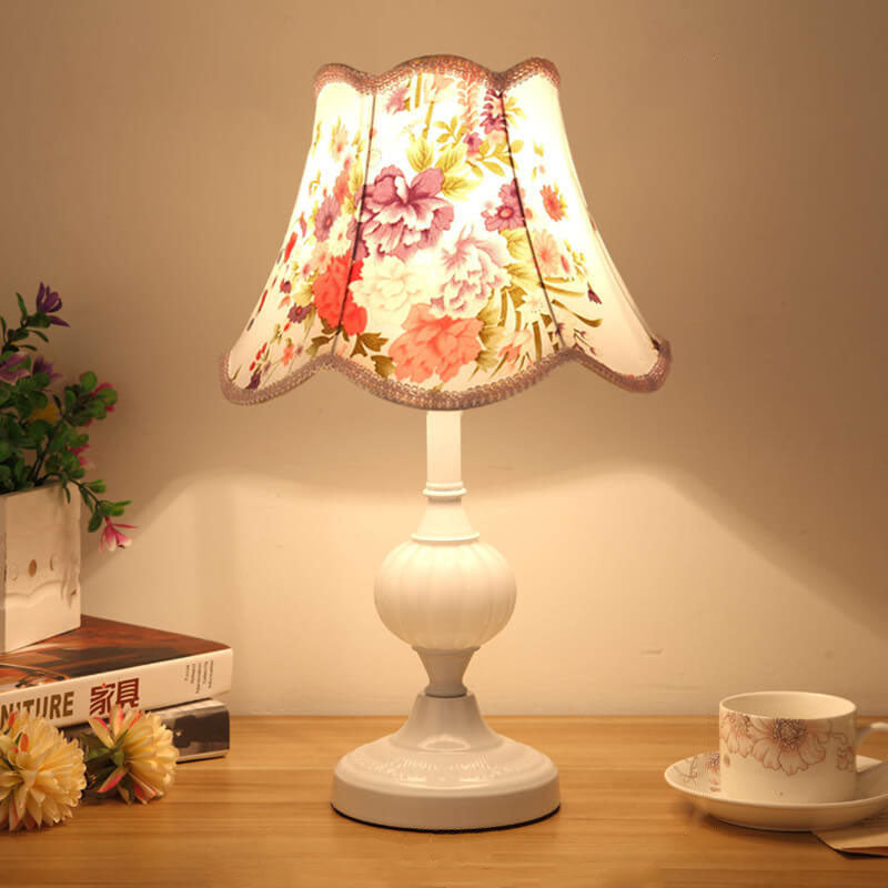 Nordic Vintage Floral Glass & Fabric 1-Light Table Lamp