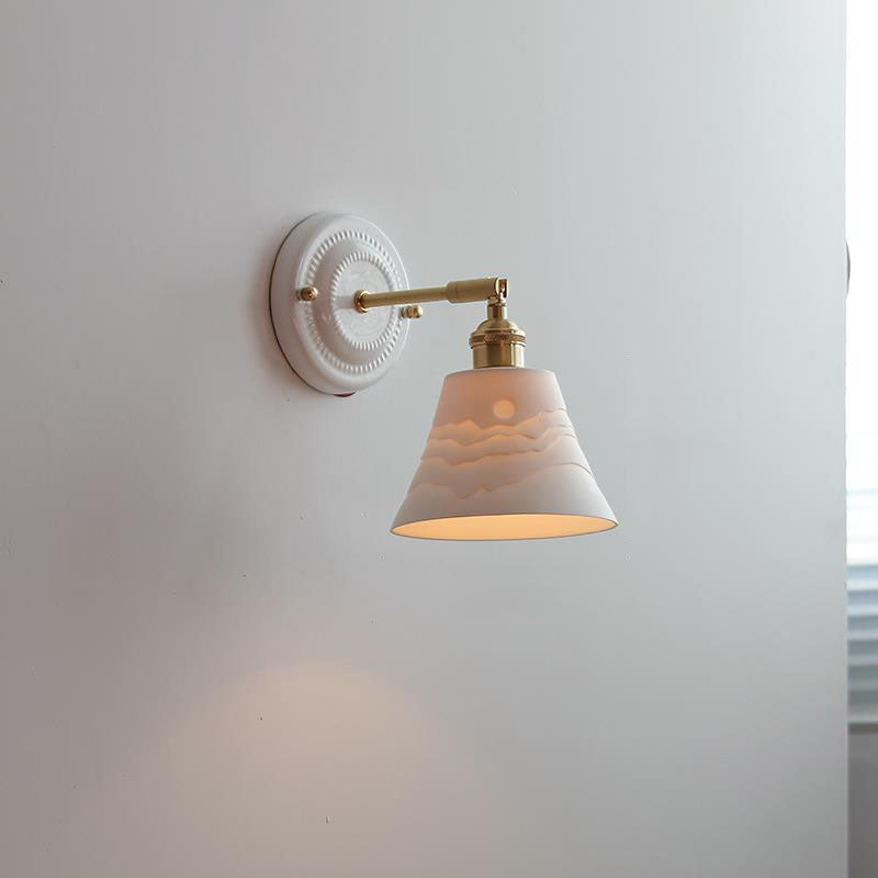 Traditional Vintage Round Ceramic Brass 1-Light Wall Sconce
