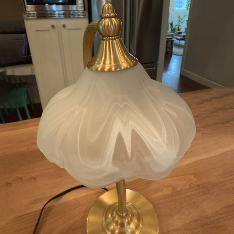 Elegant Vintage Round Copper Glass Petal Shade Table Lamp