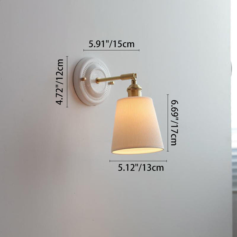 Traditional Vintage Round Ceramic Brass 1-Light Wall Sconce